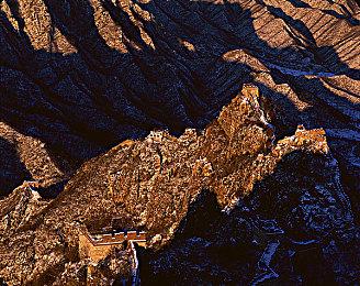 美人相伴 大“凶”之兆 古风互动新游《咸鱼殿下》